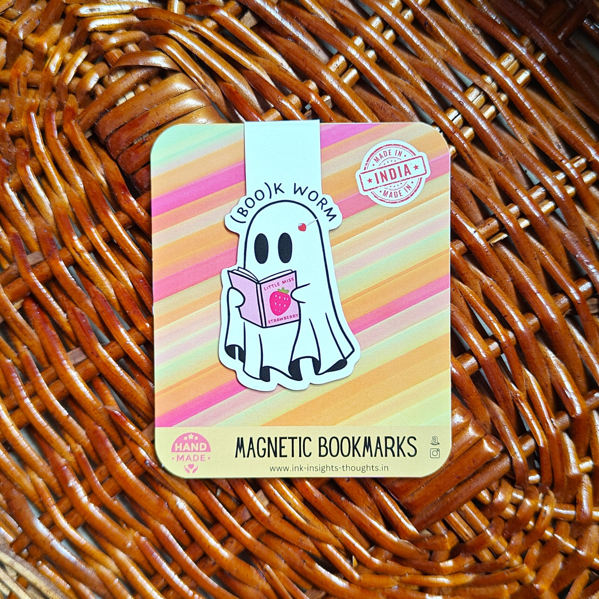 (Boo)K Worm