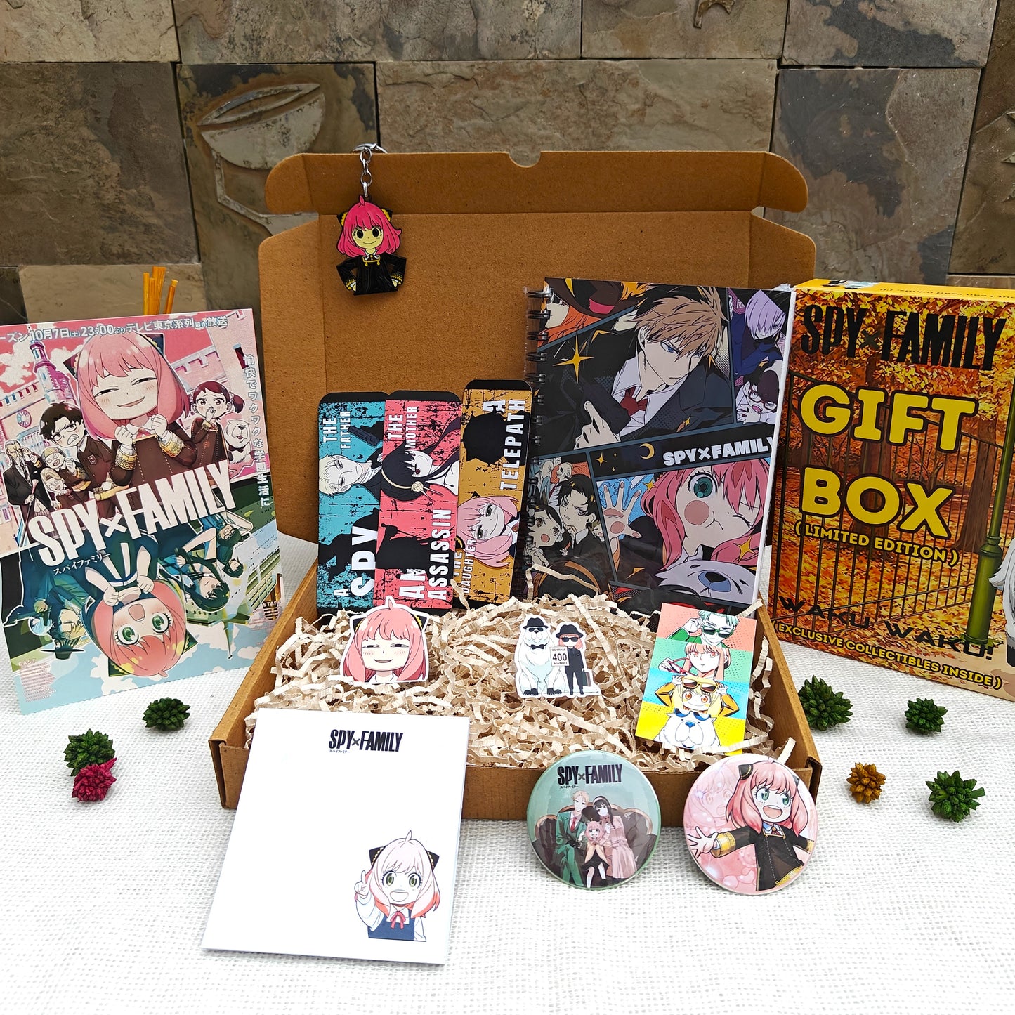 Spy x Family- Gift Box - Hamper